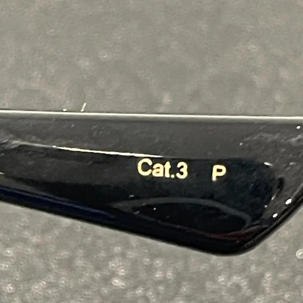 NWT Gucci Navigator Frame Sunglasses (JB1172)